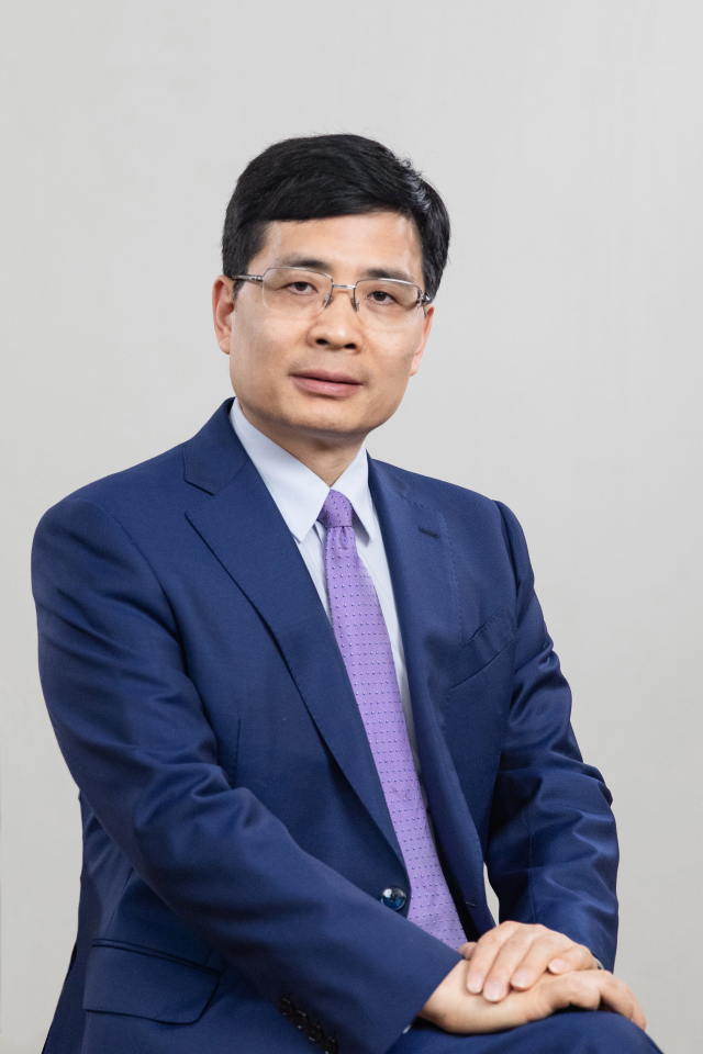 周云杰.png
